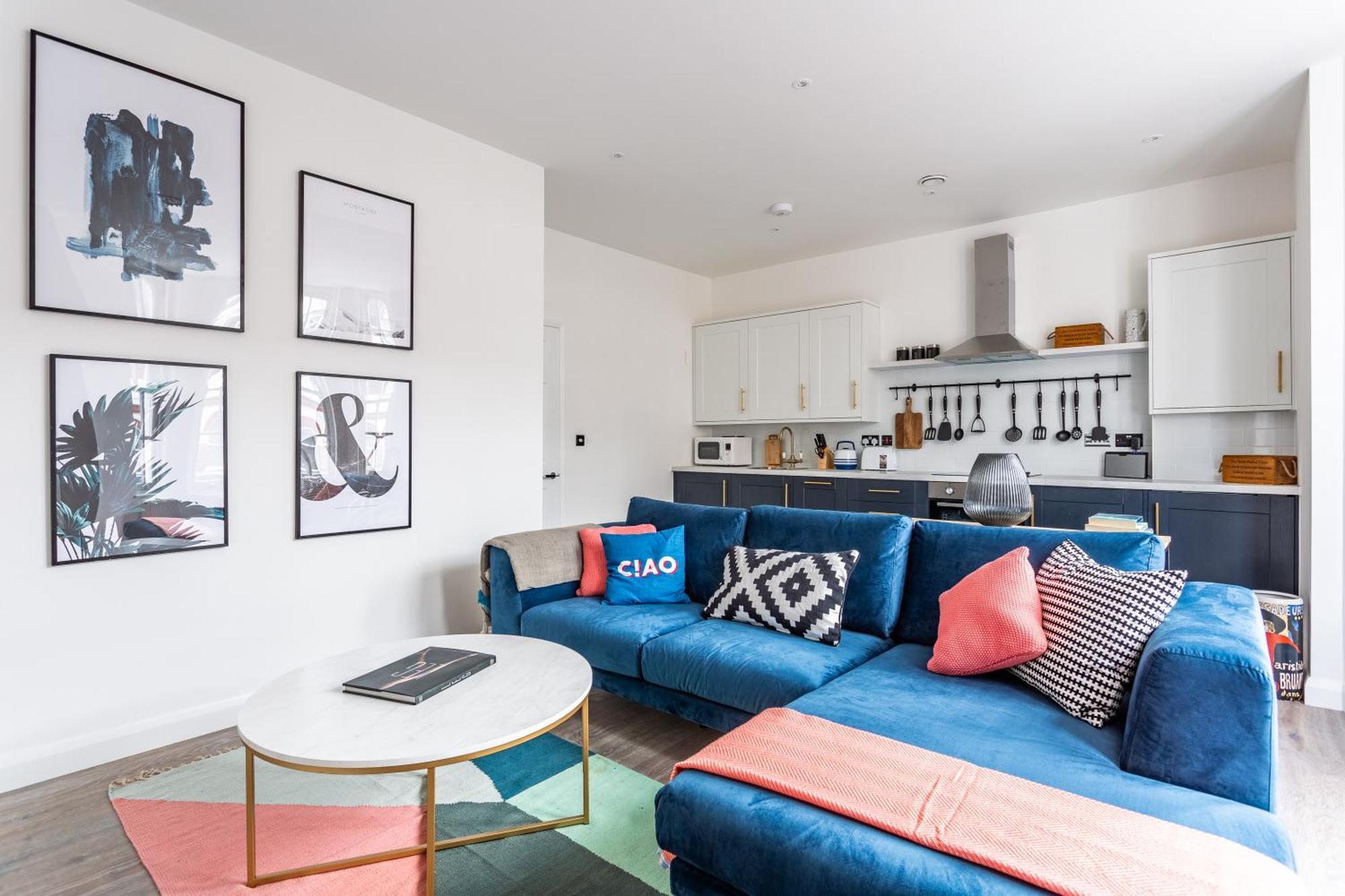 2 Bedroom Apartments With Sofa Bed In Southend المظهر الخارجي الصورة